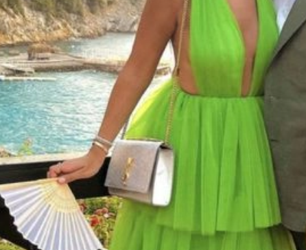 Dress Code 9